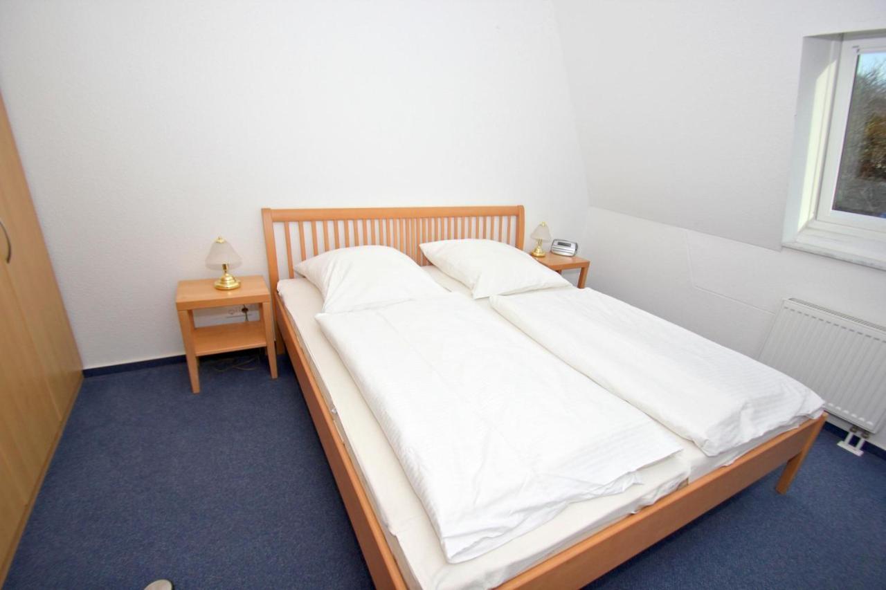 Hafennahe Ferienwohnung Mit Balkon Und Meerblick - Hafenhaeuser Wiek Wohnung 13 Wiek auf Rügen 外观 照片